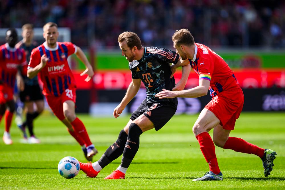 前锋所需的 前锋所需的